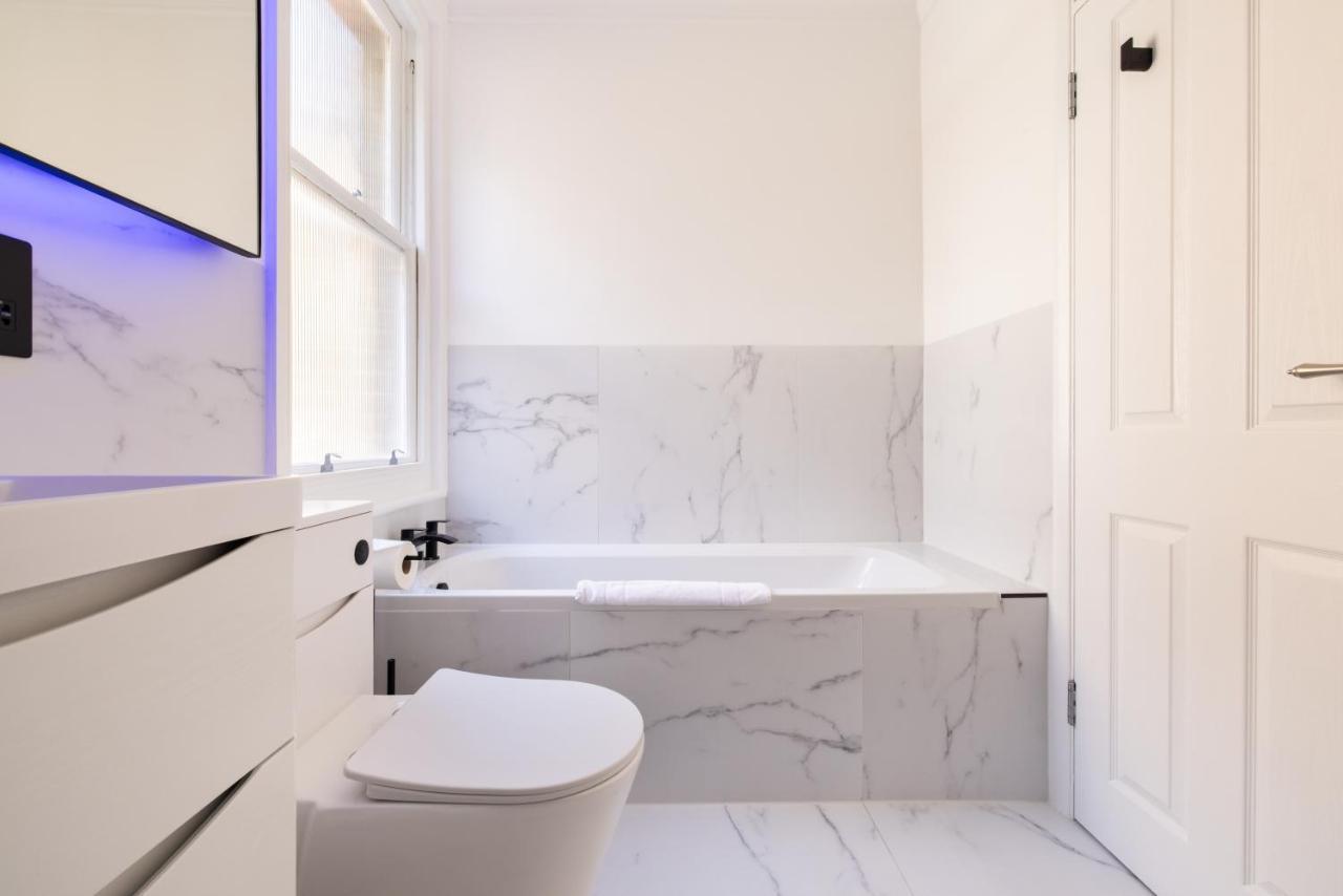 The Streatham Hill Wonder - Spacious 4Bdr House With Garden And Terrace 런던 외부 사진