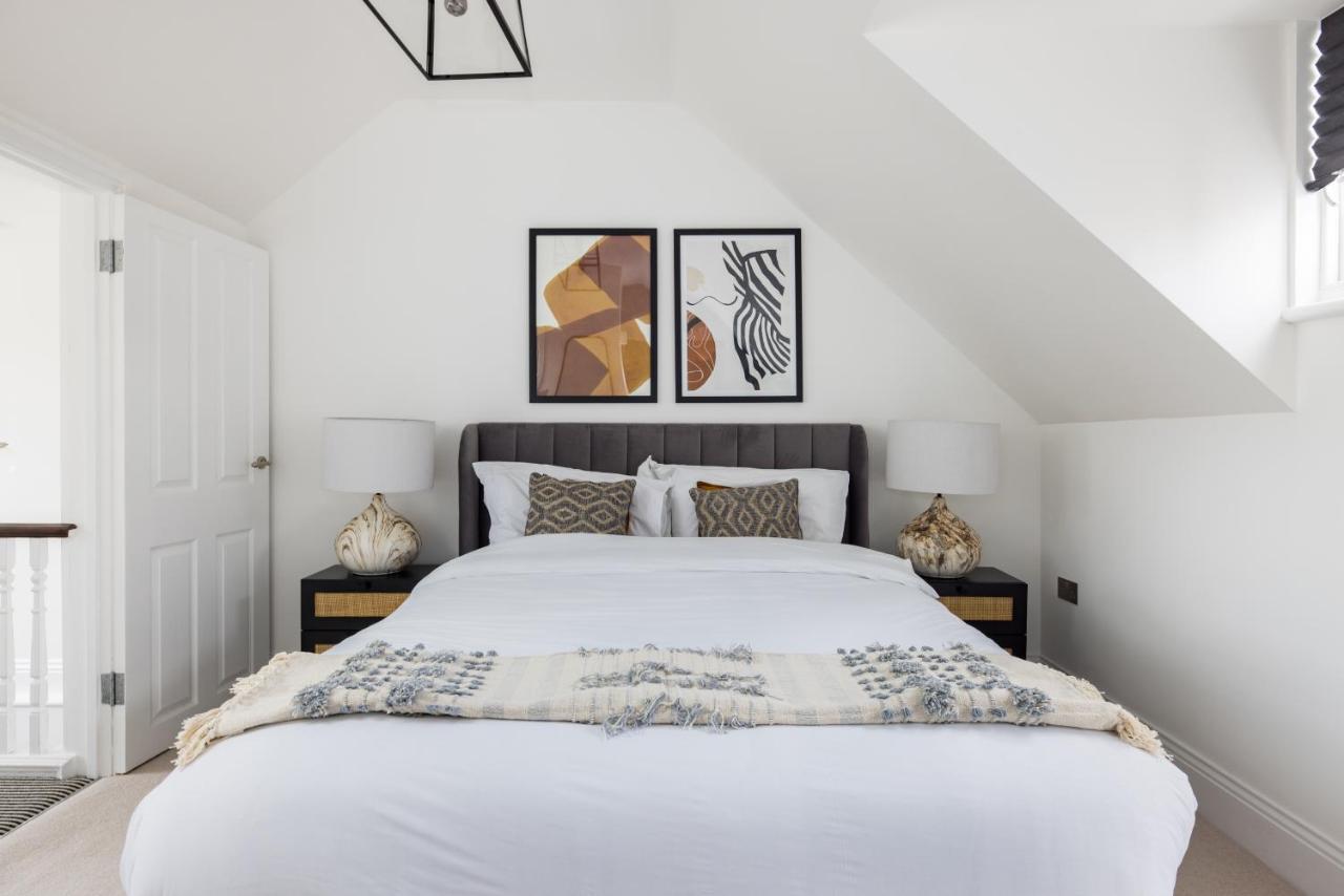 The Streatham Hill Wonder - Spacious 4Bdr House With Garden And Terrace 런던 외부 사진